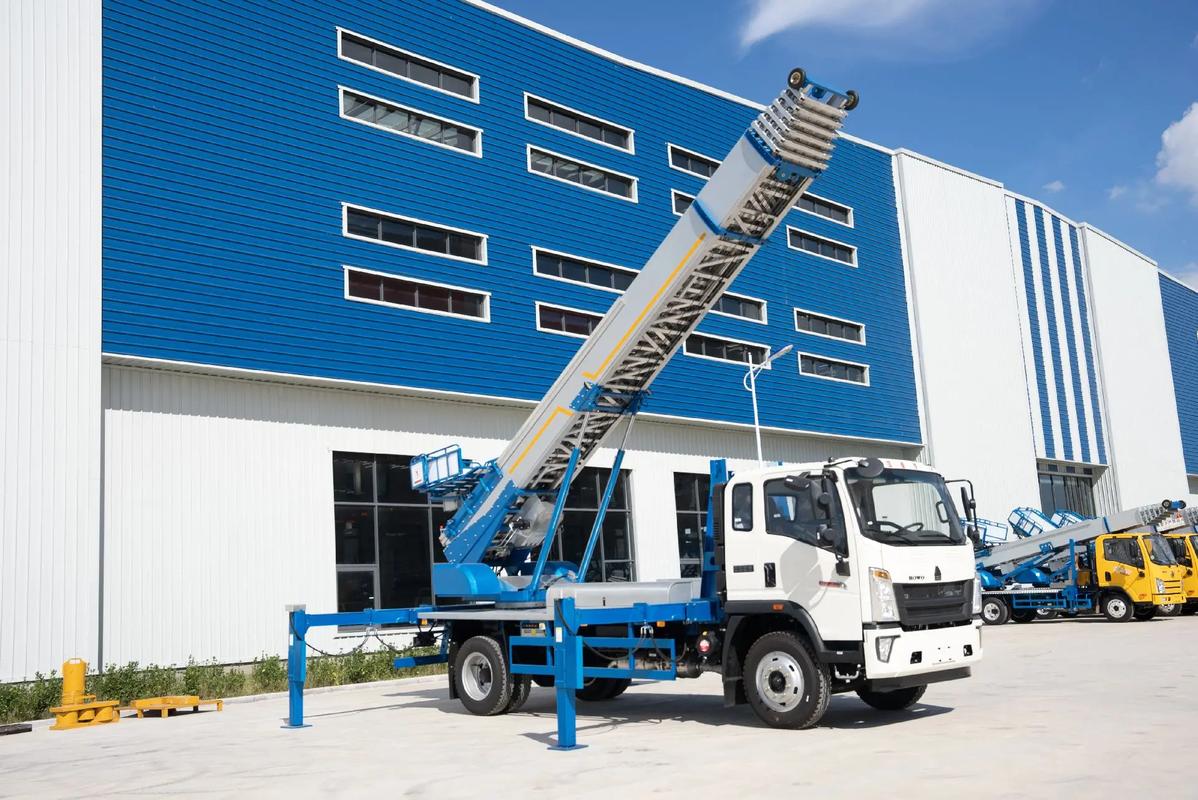 杭州富阳小型云梯车上料车租赁多少钱