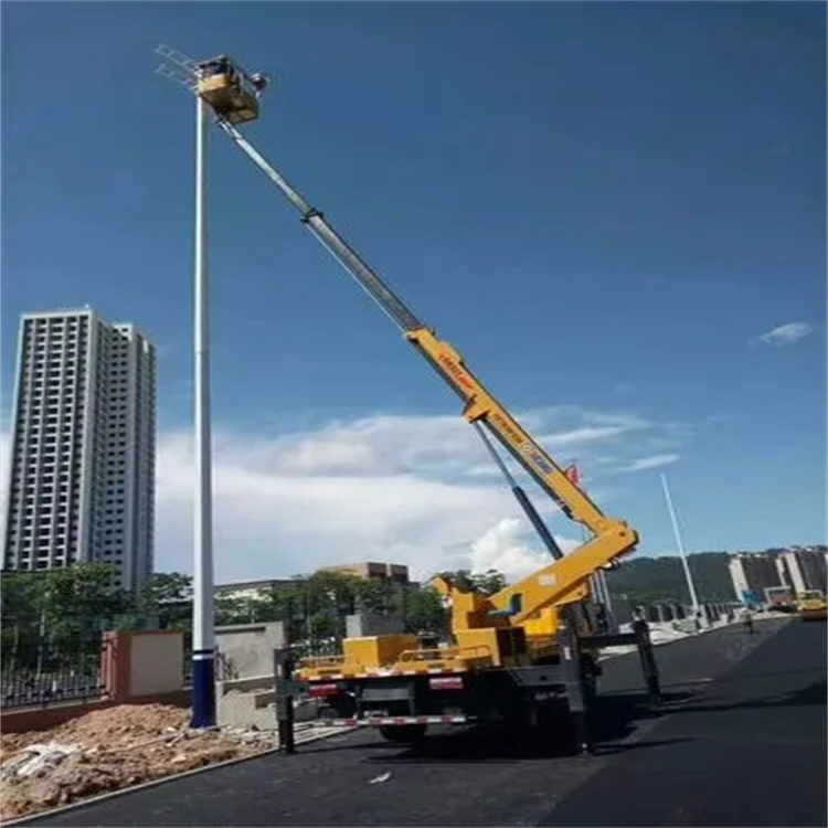 杭州富阳维修路灯的曲臂升降车出租