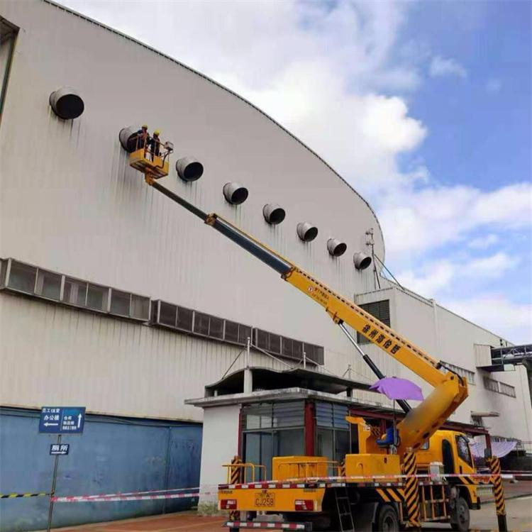 杭州富阳高空作业车出租服务：专业广告牌安装解决方案