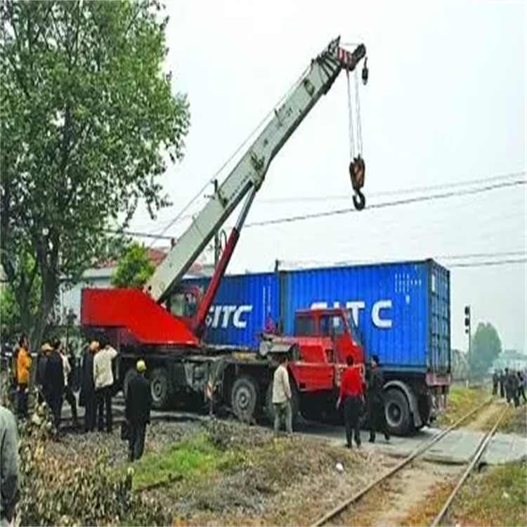 杭州富阳如何快速找到附近的吊车救援公司